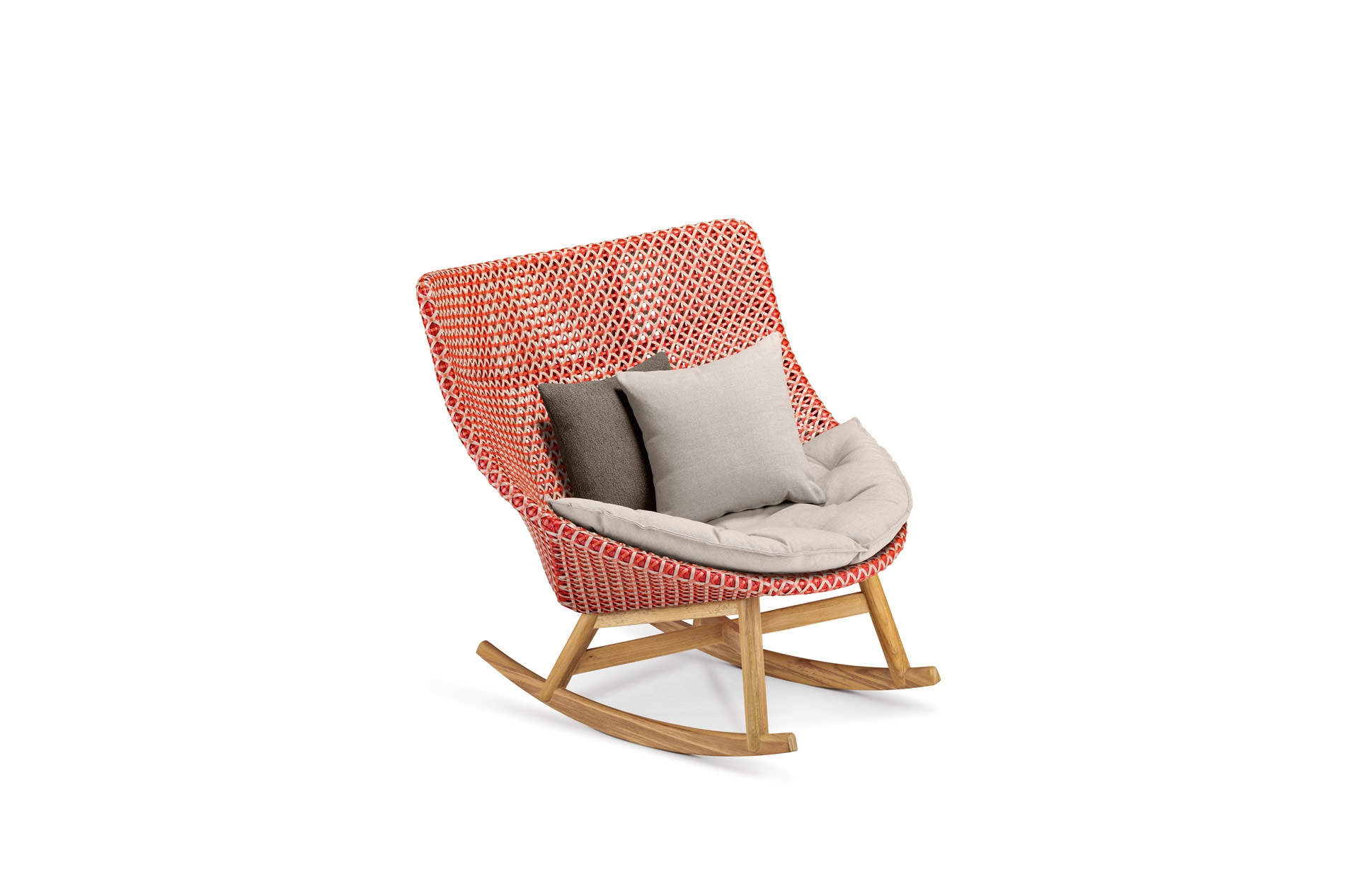 DEDON-Mbrace-Rocking-chair-decocushion-spice