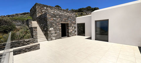 Top villa balcony.jpg