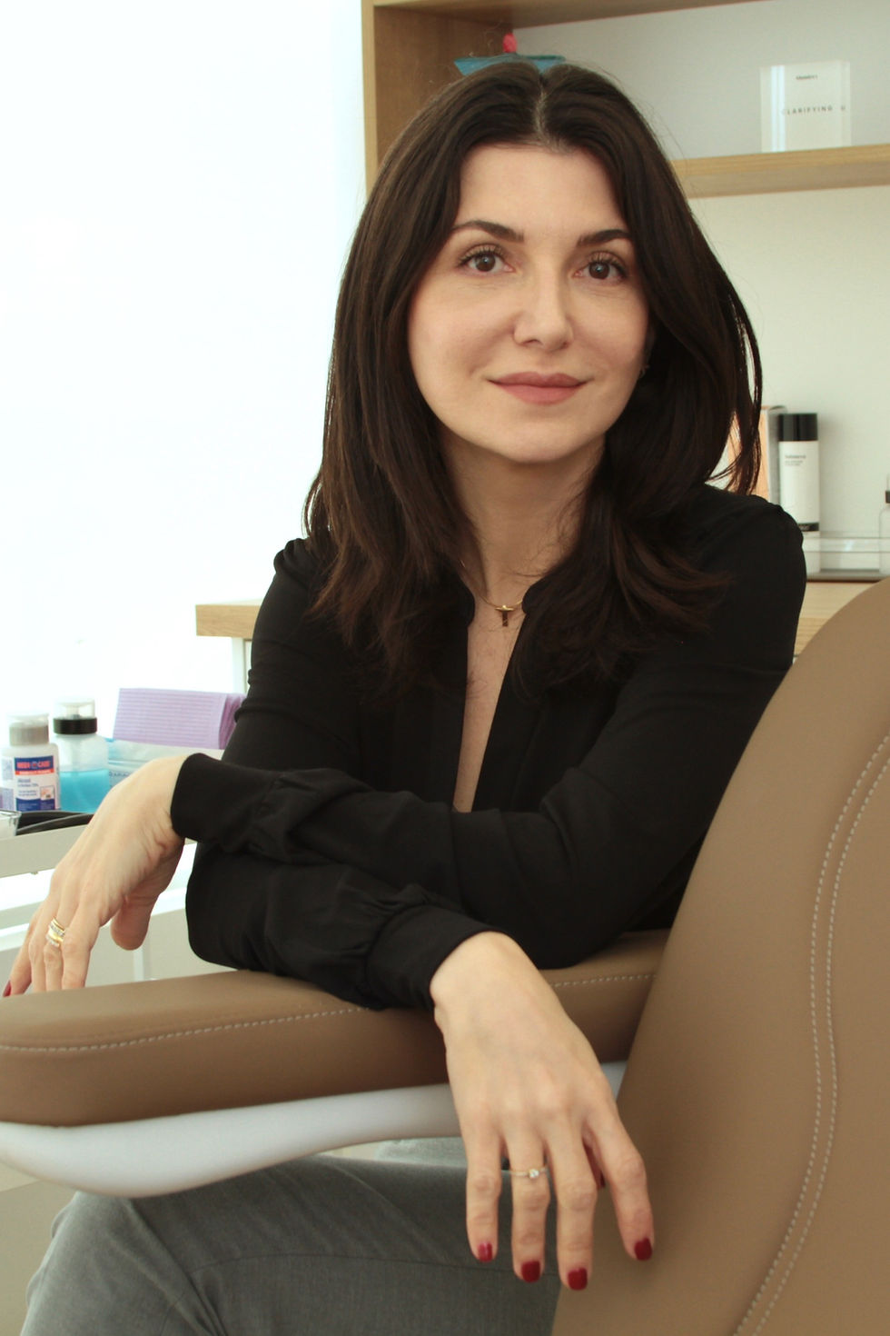 About Dr. Leticia Spinelli