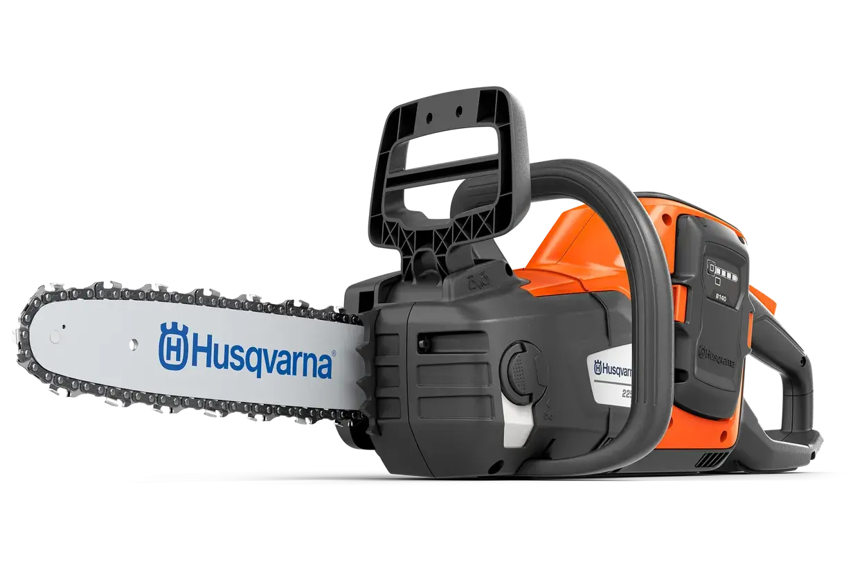 Husqvarna - Chainsaw Power Axe 225i (battery and charger included)