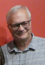 Chris Hopkins bio shot