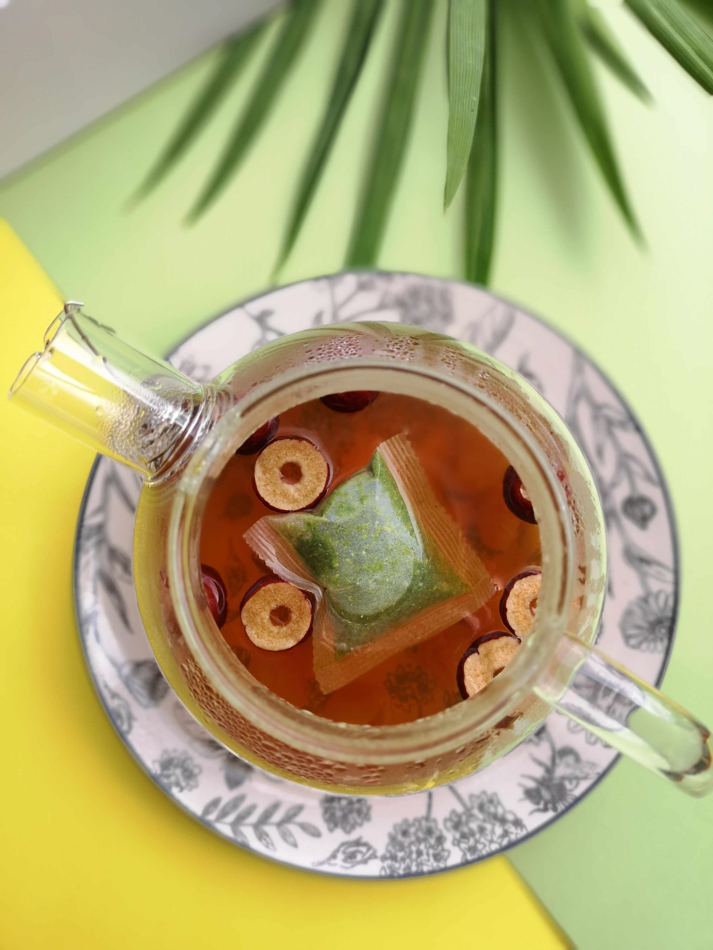 PANDANUS LONGAN TEA 斑斓香茶