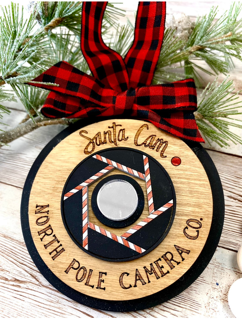Santa Cam Ornament Gift Tag
