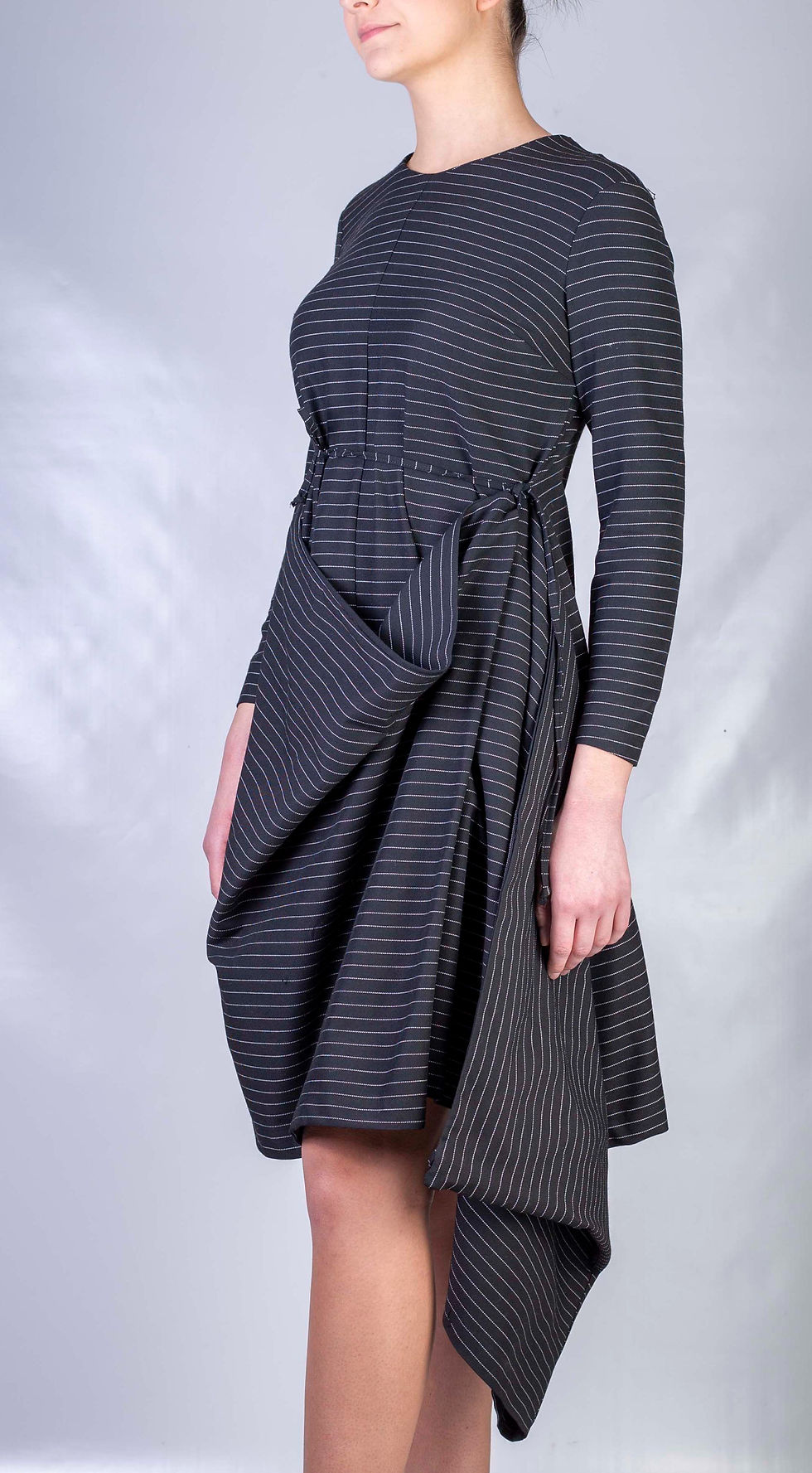 Miniatura: abito/maxi blusa destrutturata da drappeggiare sui fianchi o lasciare libero