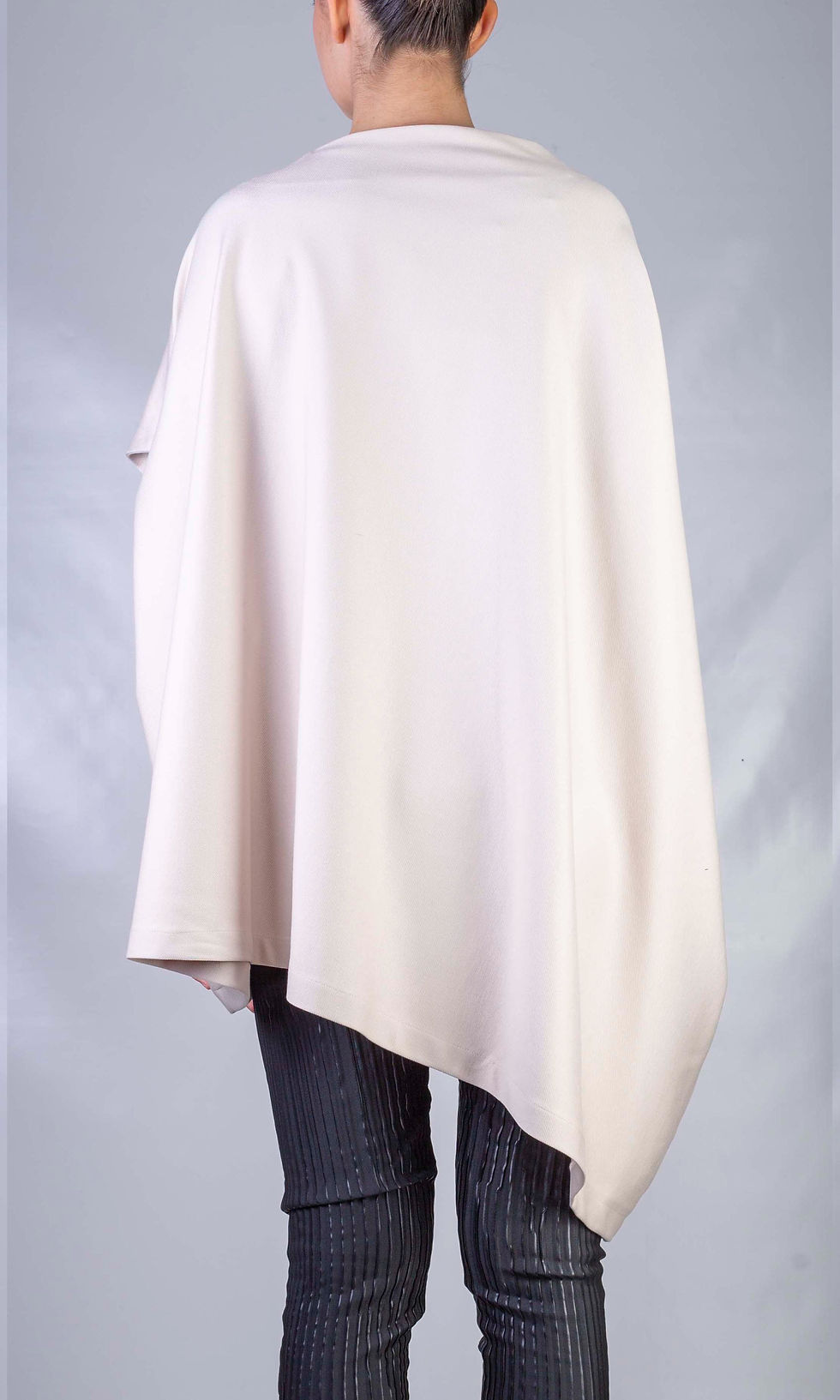 Miniatura: blusa con maxi rever in punto milano di viscosa