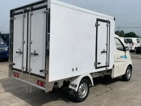 Xe tải 1 tấn thùng kín