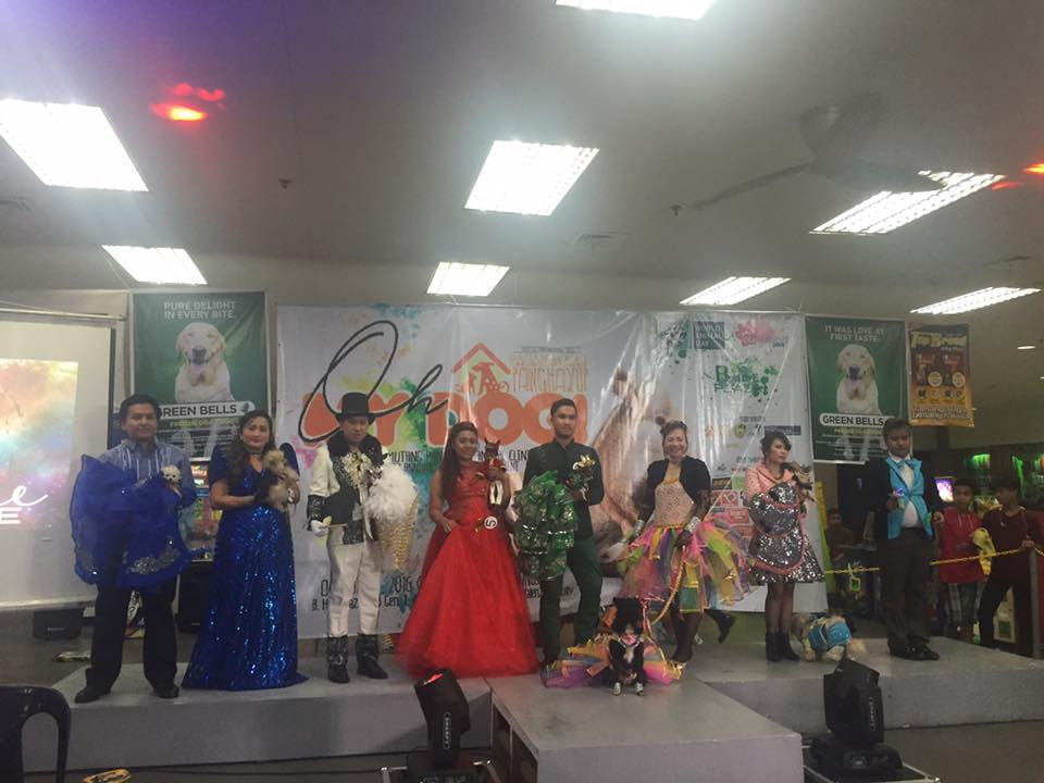 Canine Universe 2016