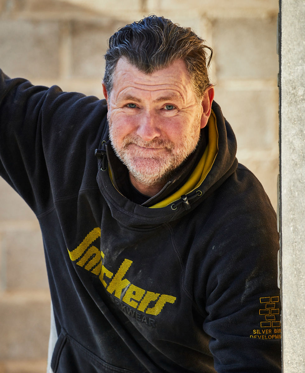 Ben Hinchliffe BA(Hons) Building Contractor_edited.jpg