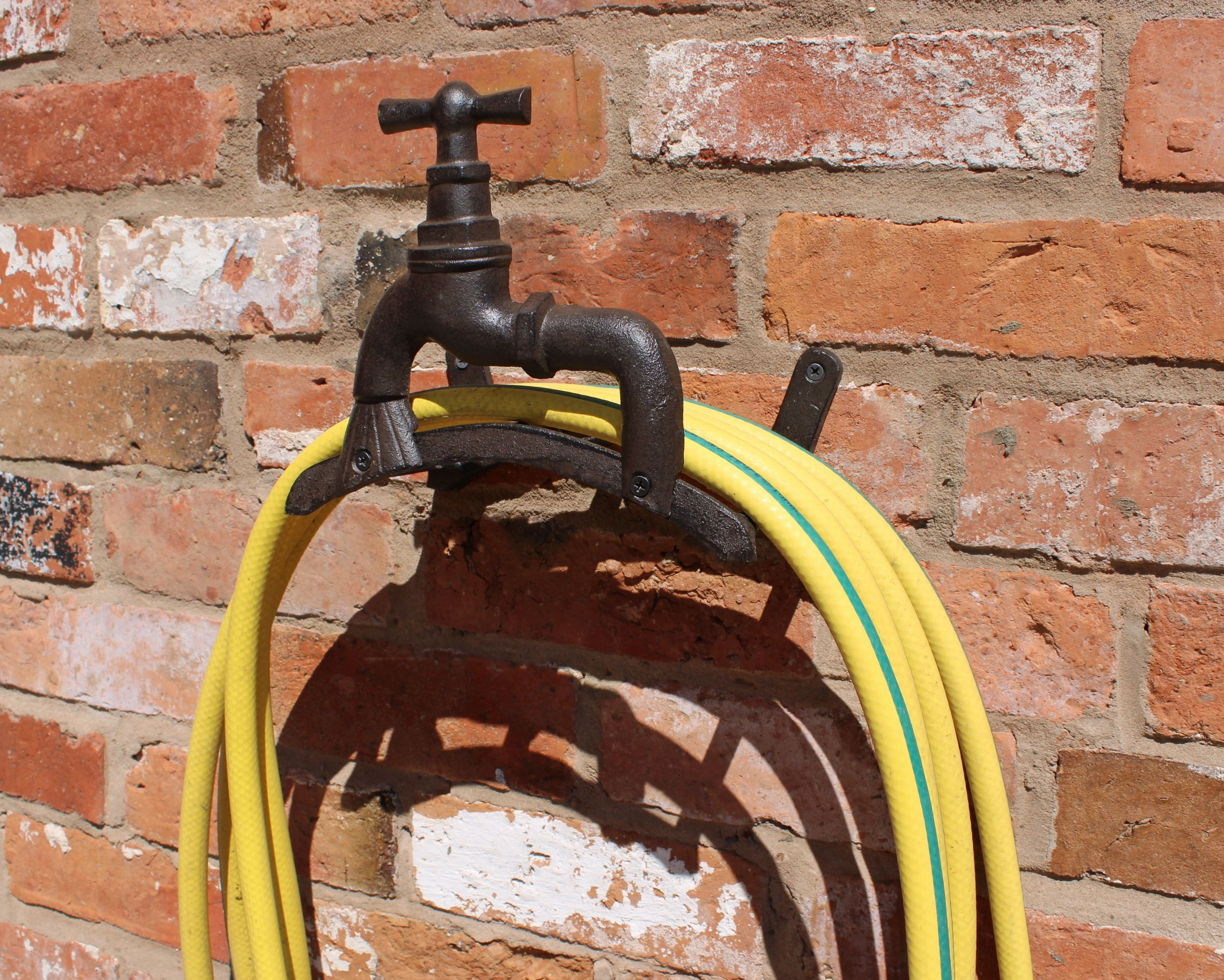 Rustic Cast Iron Wall Mounted Hosepipe Holder Shipping furniture UK