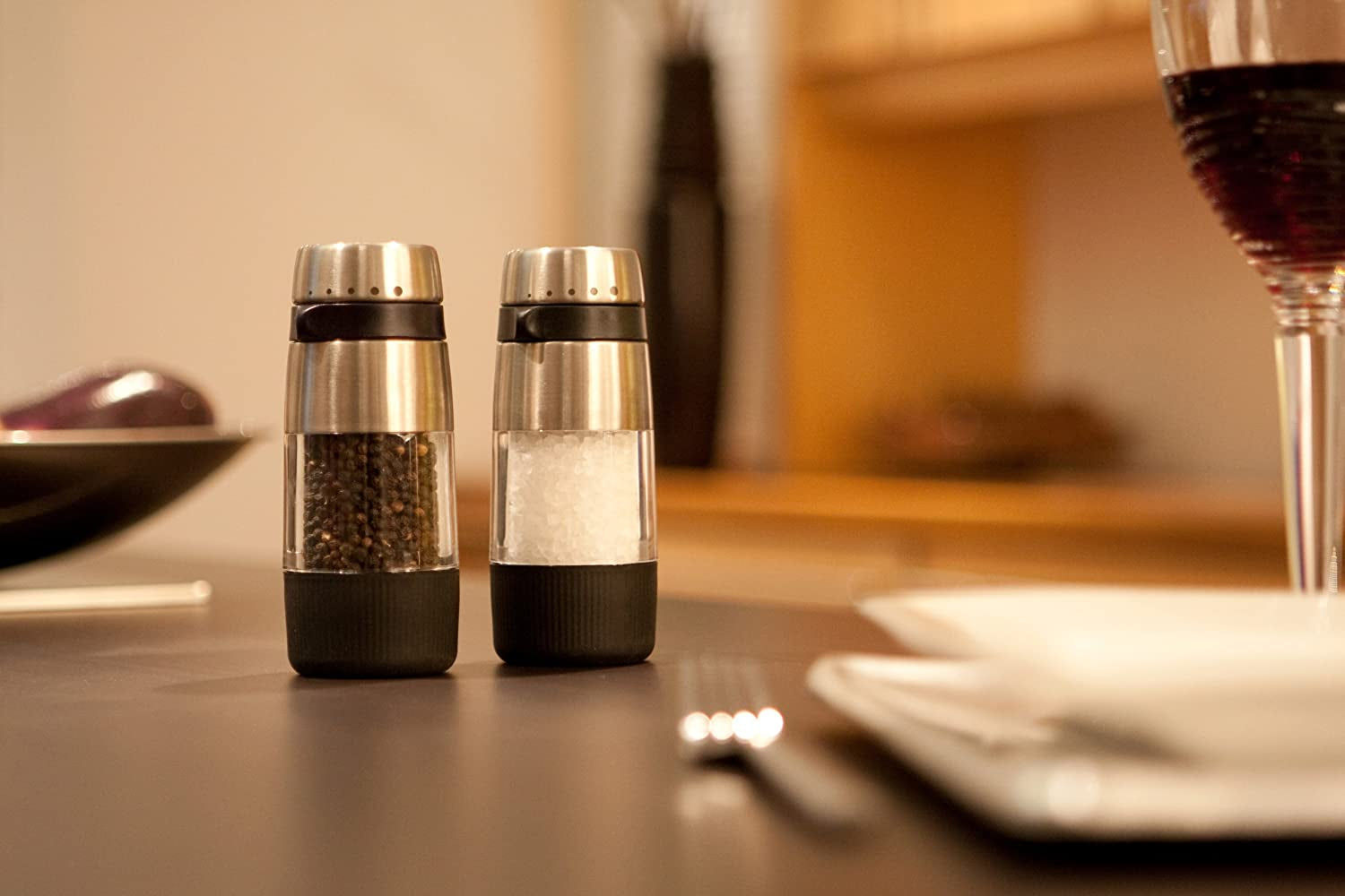 Good Grips Accent Mess-Free Salt Grinder