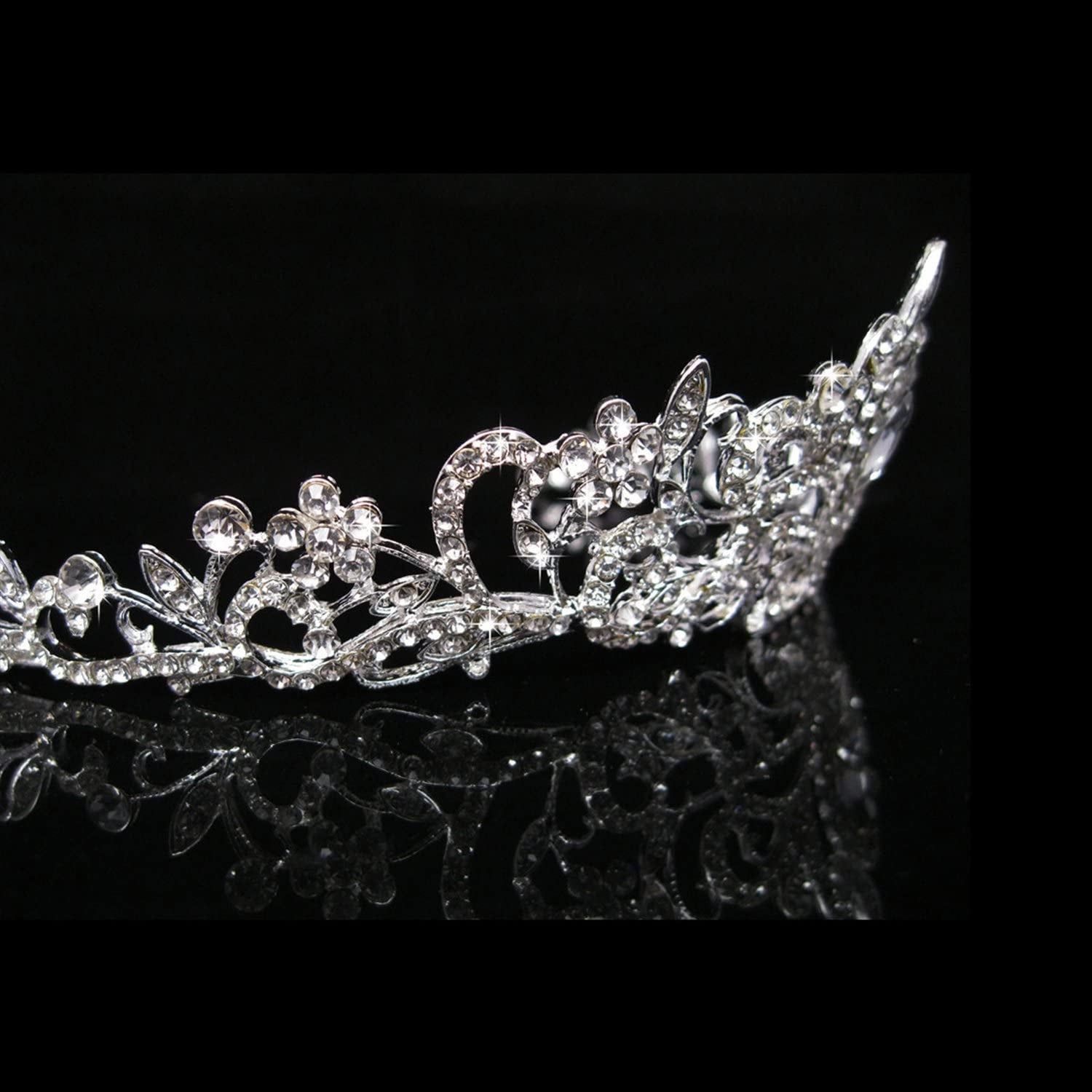 Sparkling Splendor: Crystal Rhinestone Tiara Fit for a Princess