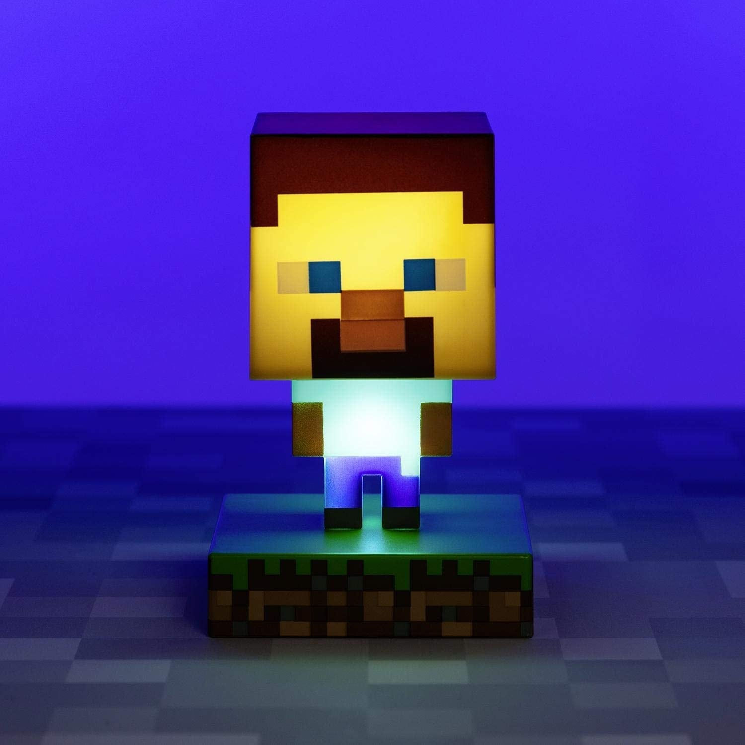 PP6594MCF Minecraft Steve Icon Light Collectible Figure