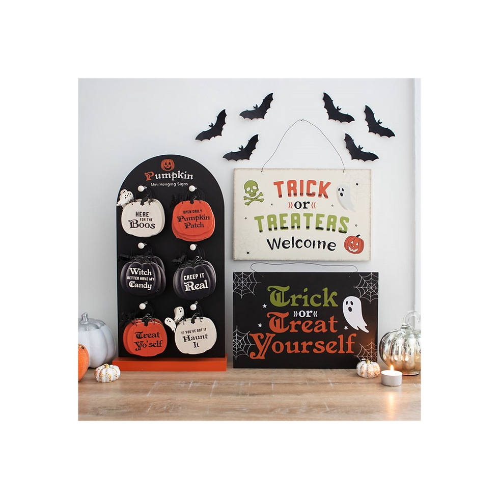 Thumbnail: Trick or Treaters Welcome Hanging Sign