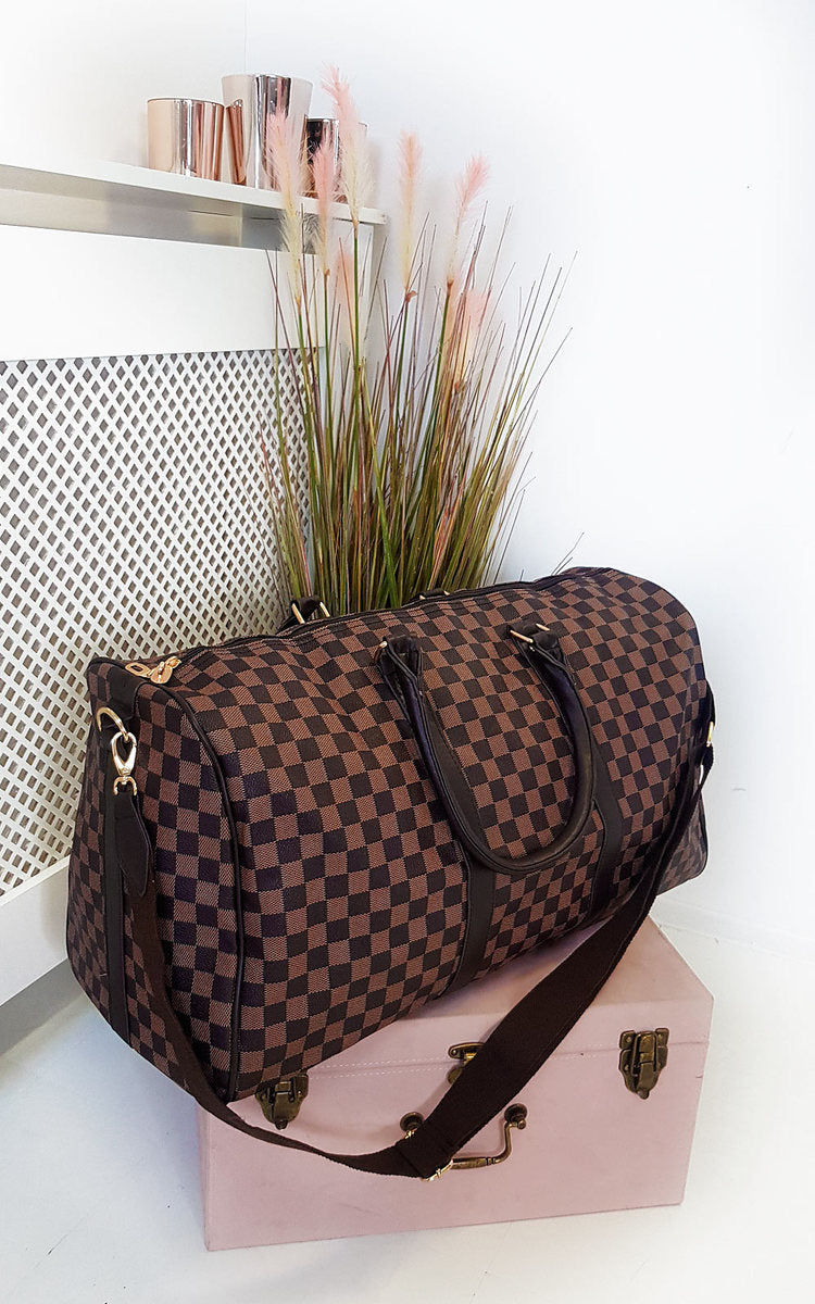Thumbnail: Checked Print Overnight Bag – Spacious, Stylish, & Perfect for Weekend Getaways