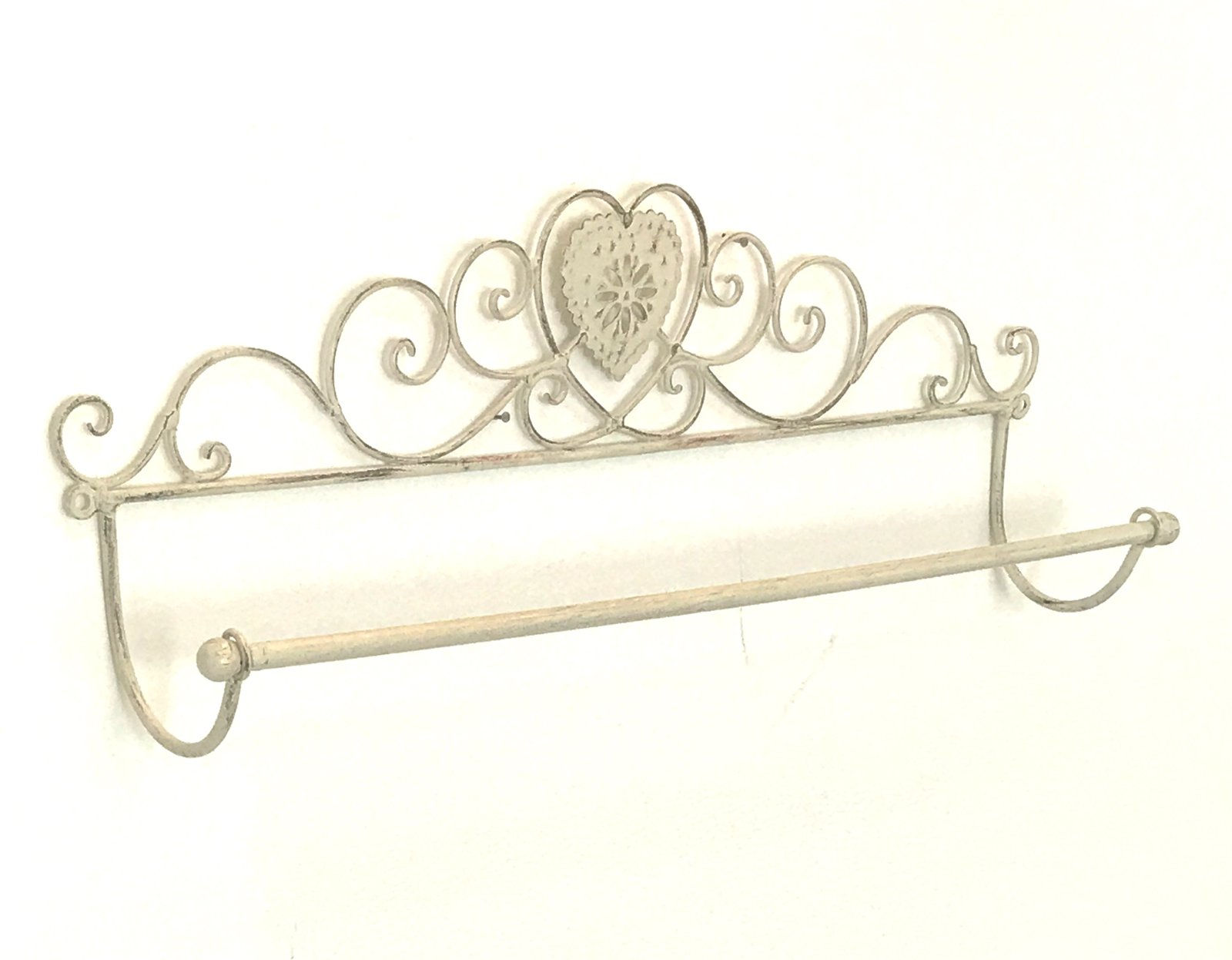 Cream Heart Wall Hanging Towel Rail Shipping furniture UK
