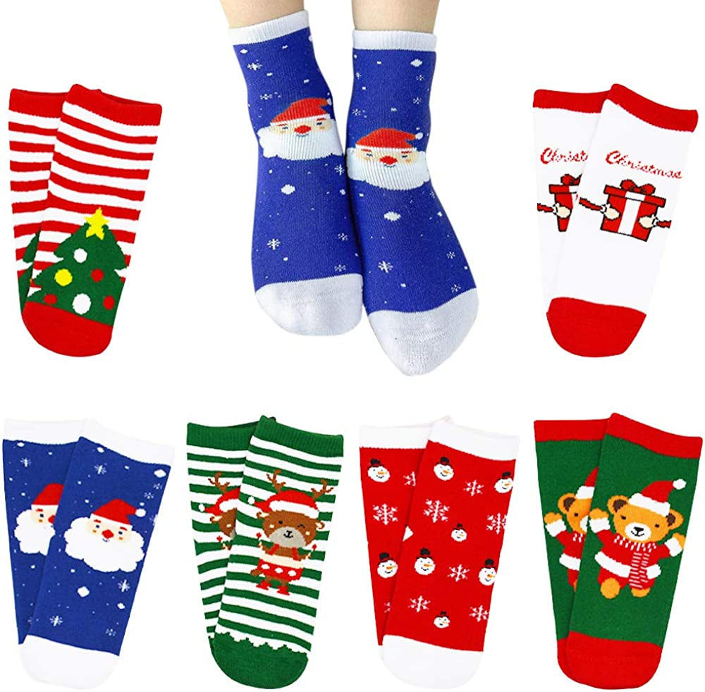 Cozy Cartoon Santa Claus Socks: Festive Winter Footwear for Toddlers