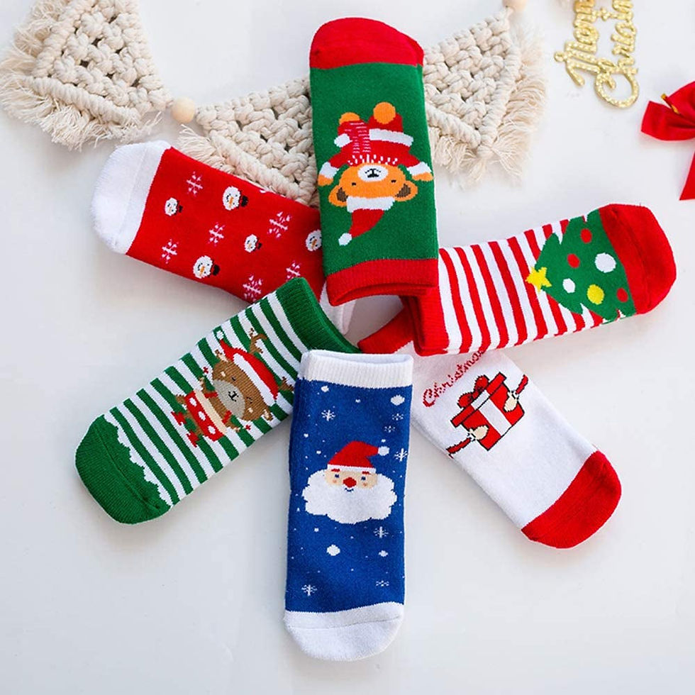 Thumbnail: Cozy Cartoon Santa Claus Socks: Festive Winter Footwear for Toddlers