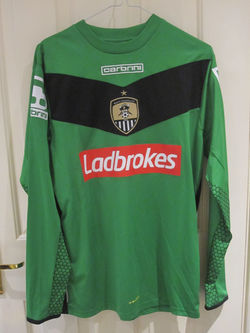Notts County 2015/16 Keeper shirt