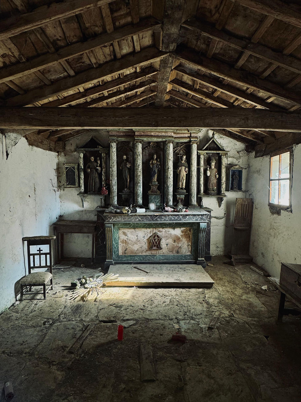 Het verlaten kerkje van San Antonio A Balsa