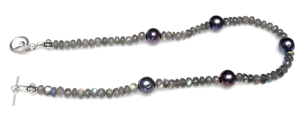Thumbnail: Cool Grey Pearls & Labradorite Necklace
