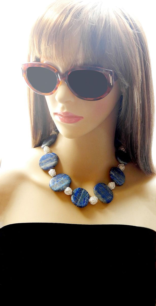 Thumbnail: Flat, Mat Lapis Ovals & Silver Necklace