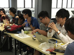 光‧影 "點"‧"線"‧"面" _HKDI