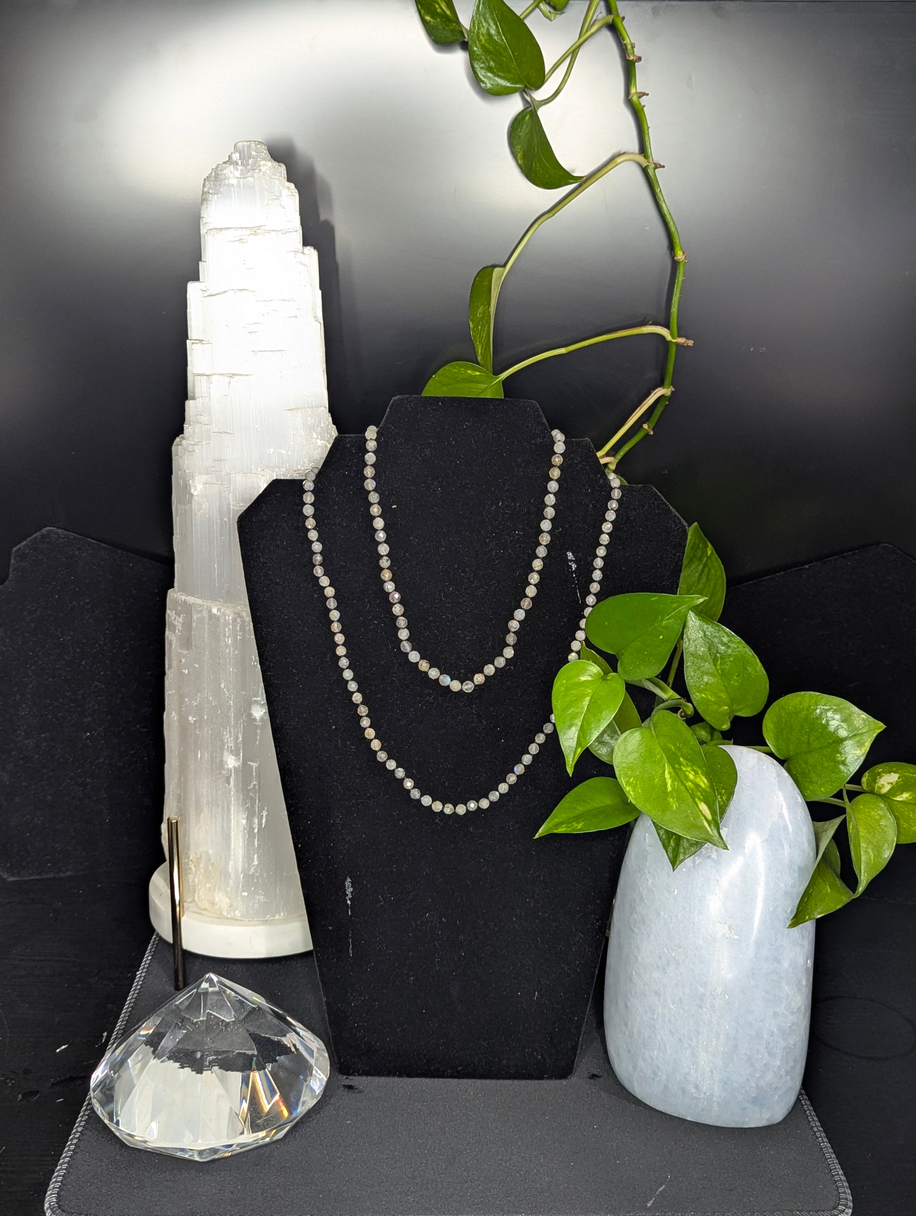 The Oracle Necklace
