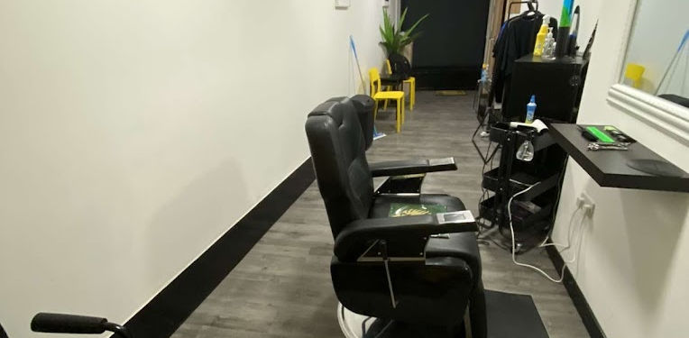 Koala.t barbers in Caernarfon is a modern and stylish salon that offers a range of services for men and women. Whether you need a haircut, a beard trim, a shave, or a colour, our experienced and friendly staff will make you look and feel great. We use quality products and equipment to ensure the best results for your hair. You can book an appointment online or walk in anytime. Koala.t barbers is located in the heart of Caernarfon, near the castle and the waterfront. Come and visit us today and enjoy a relaxing and professional service.