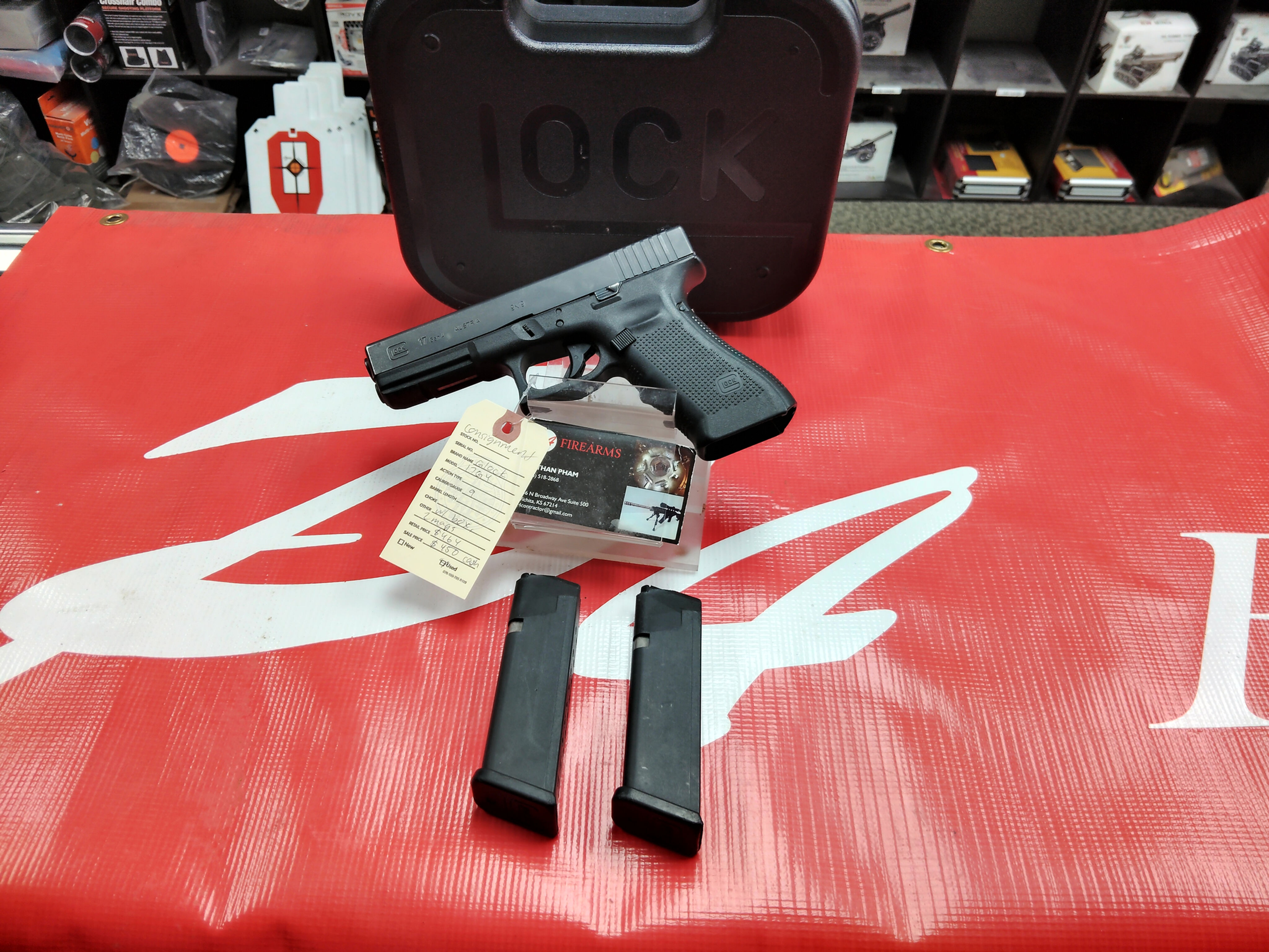 CONSIGNMENT: USED GLOCK 17G4 9MM WITH BOX AND 2 MAGS