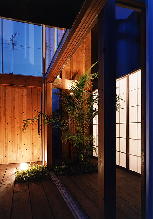 大野の家 新築 住宅 2階建 木造 広島県 佐伯郡 シンプル モダン デッキ 庭