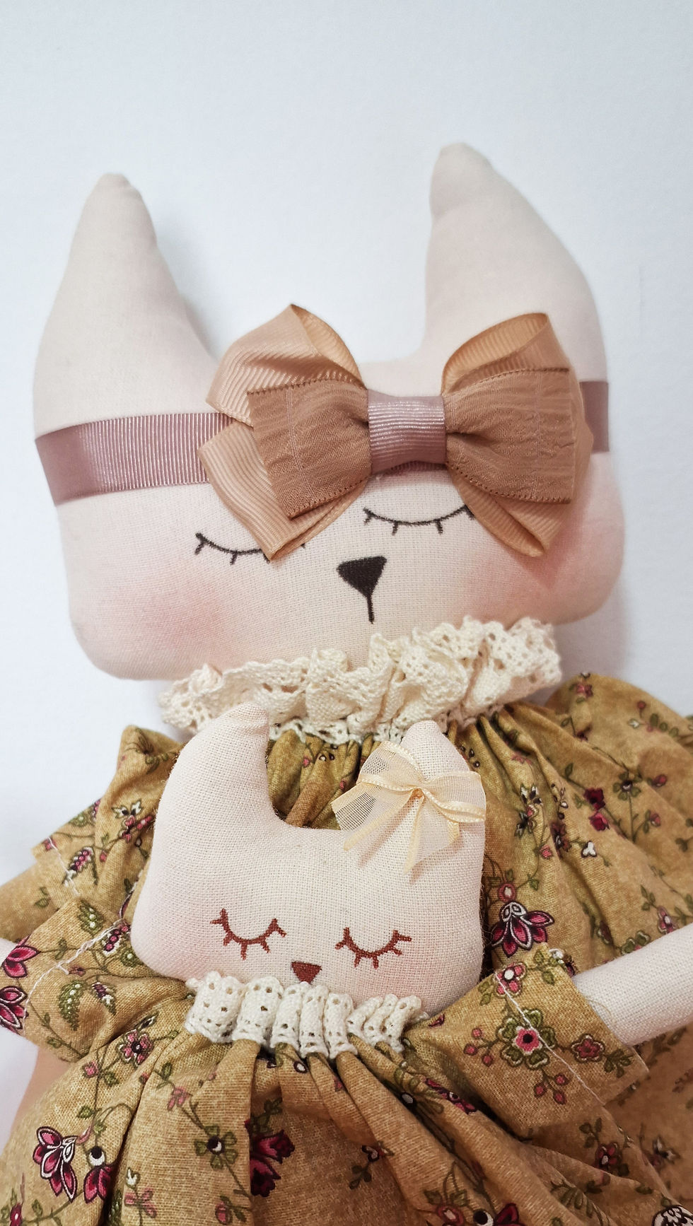 Miniatura: Boneca Gatinha com filhote Panna Panenka