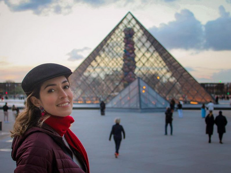Explorando los Tesoros del Louvre: Una Visita Guiada al Museo Más Famoso del Mundo!