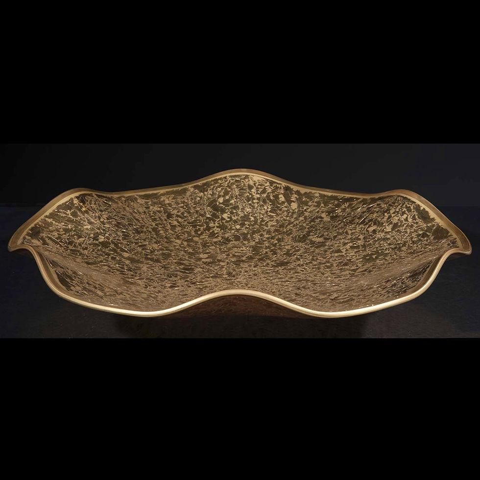 Entdecken Sie die Vase Capricio Gold Crystal von GRIFFE MONTENAPOLEONE. Italienische Eleganz mit Goldbeschichtung.