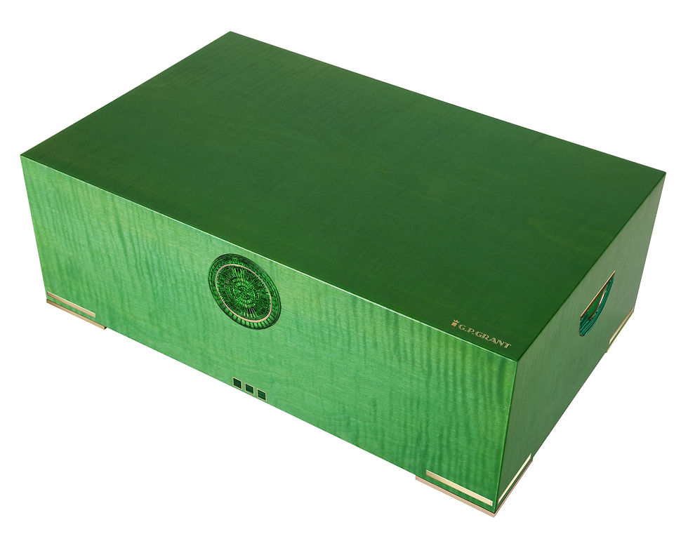 Miniature : Large humidors for cigars crafted for premium cigar storage