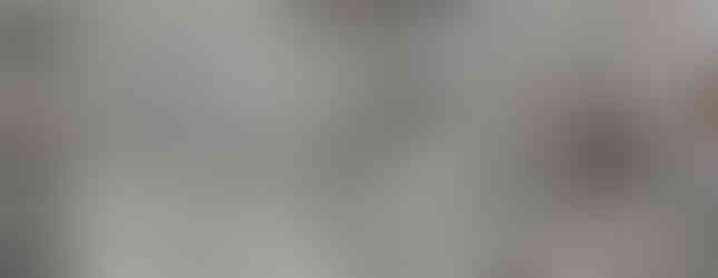 Granito transparente, translúcido y retroiluminado – Patagonia: El tesoro translúcido de los Andes – Piedra natural luminosa con cuarzo cristalino y contrastes minerales profundos, ideal para interiores retroiluminados y arte arquitectónico.