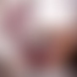 تحفة كريستالية فريدة: مجموعة شاي زجاجية في صندوق تخزين كريستالي هذه المجموعة المذهلة من الزجاج الفريد للشاي هي تحفة استثنائية، مصممة لرفع فن تقديم الشاي بأناقة لا مثيل لها. معروضة داخل صندوق زجاجي كريستالي مصنوع بدقة، كل مجموعة تجسد الحرفية الفاخرة، ومتوفرة بـ 14 لونًا نابضًا بالحياة.