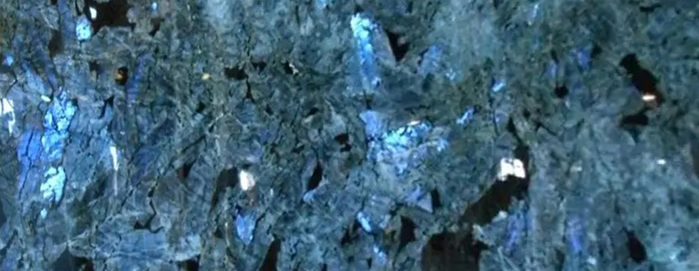 Also named Lemurian Labradorite or Lemurian Blue, this granite contains abundant labradorite and stands out visually.