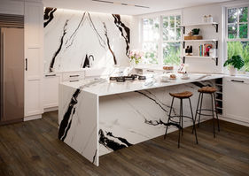 English:
Ultra-thin large-format ceramic tiles, porcelain tiles, sintered stone with striking black and white veining, and stone panels for interior and facade cladding – Panda SG.
Russian:
Ультратонкий крупноформатный керамогранит, фарфоровая плитка, спечённый камень с выразительными чёрно-белыми прожилками, панели для интерьера и фасада — Panda SG.
German:
Ultradünne großformatige Keramikfliesen, Feinsteinzeug, gesinterter Stein mit markanten schwarz-weißen Aderungen, Steinpaneele für Innen- und Fassadenverkleidung – Panda SG.
Spanish:
Azulejos cerámicos de gran formato ultrafinos, porcelana, piedra sinterizada con vetas en blanco y negro muy marcadas, paneles de piedra para interior y fachada – Panda SG.
French:
Carreaux céramiques grand format ultra-fins, porcelaine, pierre frittée avec veines contrastées noir et blanc, panneaux pierre pour intérieur et façade – Panda SG.
Italian:
Piastrelle ceramiche grande formato ultra sottili, porcellana, pietra sinterizzata con venature bianche e nere a forte contrasto, pannelli in pietra per interno e facciata – Panda SG.