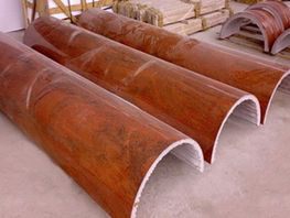 Откройте для себя ультралегкие каменные колонны с DuraMet. Каменные колонны с DuraMet сочетают элегантность и практичность в дизайне.