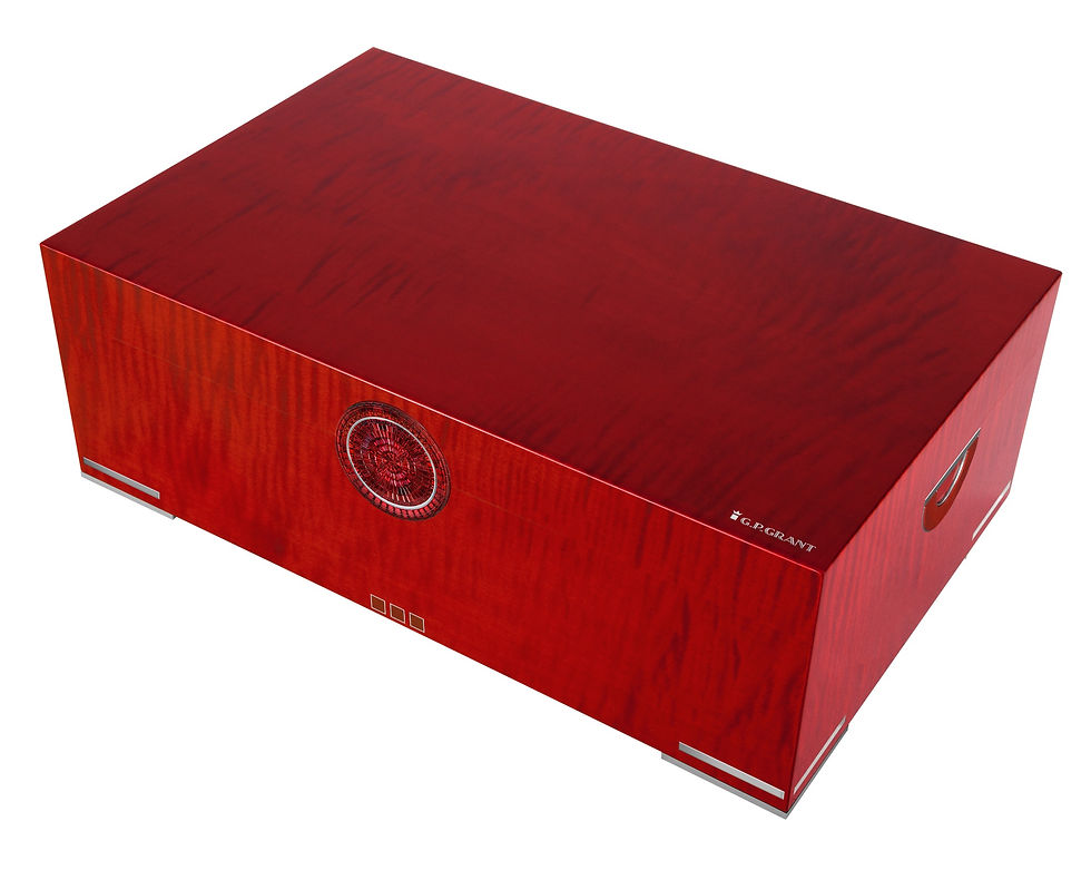 Miniatura: Discover our cigar JEWELLERY HUMIDOR, crafted with Spanish cedar, red sycamore, and red jasper for unmatched elegance.