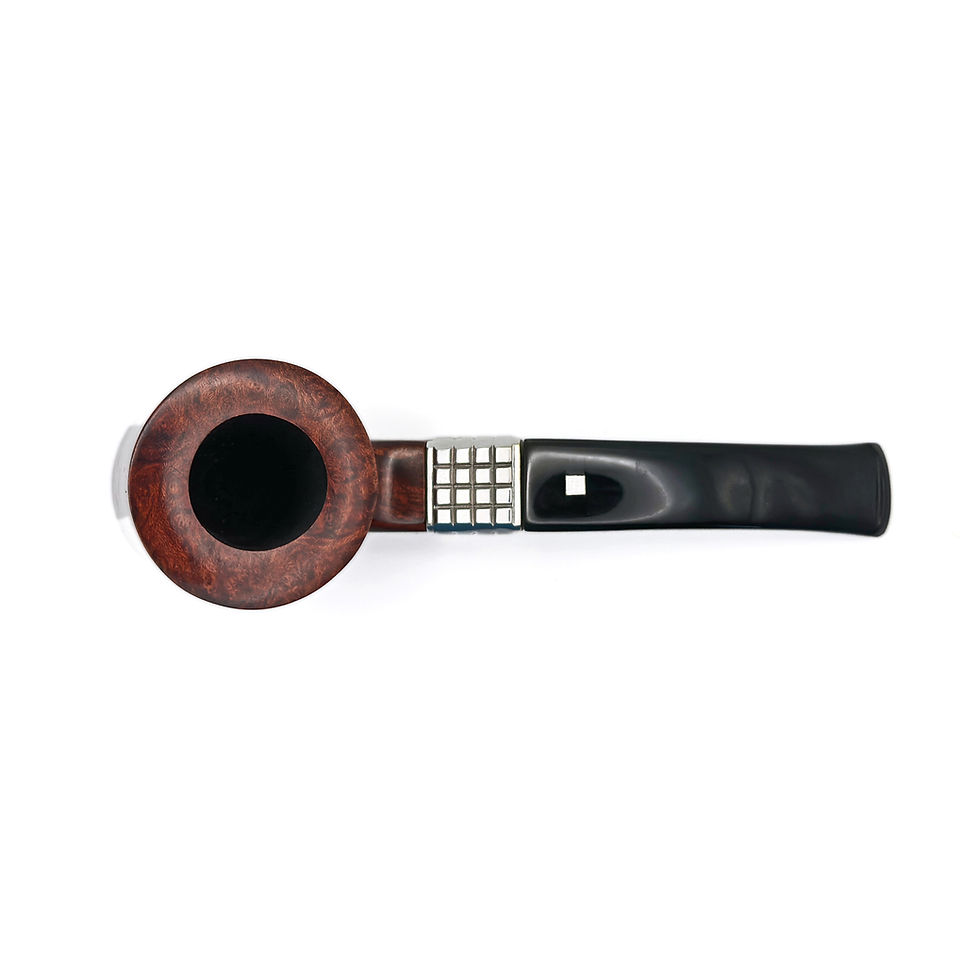 Miniature : Artisan tobacco pipe crafted from polished briar with curved stem and metal accent, pipe à fumer