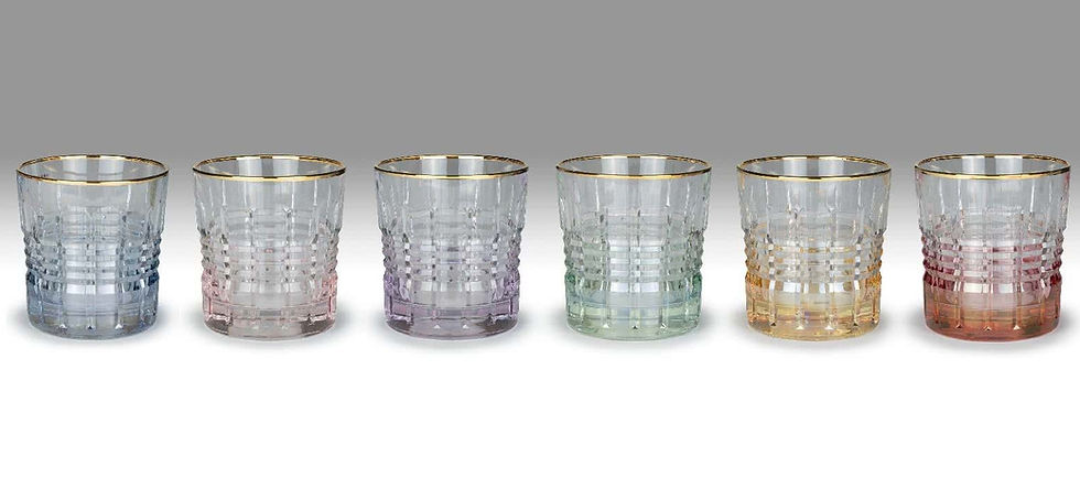 Miniatura: Ensemble Creart de 6 verres en cristal avec des designs taillés à la main et de l’or 24K. Idéal pour des dîners élégants.​