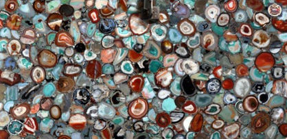 Transform your walls with the vibrant beauty of Duramica Glassonyx Agate Multicolor Panels. The interplay of multicolored agate and the luminous backlit stone effect makes these panels an exceptional choice for adding a touch of elegance to any space. Deutsch:
Multicolor-Agat-Paneele bringen ein Spektrum lebendiger Farben in Ihre Innenräume und schaffen einen dynamischen und visuell fesselnden Raum. Der hinterleuchtete Steineffekt von Duramica Glassonyx hebt die natürlichen Muster und Farben des Agats hervor, wodurch diese Paneele eine herausragende Wahl für modernes Interior Design darstellen.

Español:
Los paneles de ágata multicolor traen un espectro de colores vibrantes a tus interiores, creando un espacio dinámico y visualmente cautivador. El efecto de piedra retroiluminada Duramica Glassonyx resalta los patrones y colores naturales del ágata, convirtiendo estos paneles en una opción destacada para el diseño de interiores modernos.

Français:
Les panneaux en agate multicolore apportent un spectre de couleurs vibrantes à vos intérieurs, créant un espace dynamique et visuellement captivant. L’effet de pierre rétroéclairée Duramica Glassonyx met en valeur les motifs et couleurs naturels de l’agate, faisant de ces panneaux un choix incontournable pour le design d’intérieur moderne.

Italiano:
I pannelli in agata multicolore portano uno spettro di colori vibranti nei tuoi interni, creando uno spazio dinamico e visivamente coinvolgente. L’effetto della pietra retroilluminata Duramica Glassonyx evidenzia i motivi e i colori naturali dell’agata, rendendo questi pannelli una scelta di spicco per il design d’interni moderni.

العربية:
تضفي ألواح الأباتيت متعددة الألوان طيفًا من الألوان الزاهية على مساحتك، مما يخلق مساحة ديناميكية وجذابة بصريًا. يبرز تأثير الحجر المضيء Duramica Glassonyx الأنماط والألوان الطبيعية للأباتيت، مما يجعل هذه الألواح خيارًا مميزًا لتصميم الديكور الداخلي العصري.

Русский:
Многоцветные агатовые панели приносят спектр ярких оттенков в ваши интерьеры, создавая динамичное и визуально захватывающее пространство. Эффект подсветки Duramica Glassonyx подчеркивает естественные узоры и цвета агата, делая эти панели отличным выбором для современного дизайна интерьера.