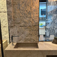 EN: Luxury residential interior with marble feature walls and lightweight stone technology
DE: Luxuriöses Wohninterieur mit Marmor-Featurewänden und Leichtsteintechnologie
ES: Interior residencial de lujo con paredes destacadas de mármol y tecnología de piedra ligera
IT: Interno residenziale di lusso con pareti in marmo e tecnologia di pietra leggera
FR: Intérieur résidentiel de luxe avec murs en marbre et technologie de pierre légère
AR: تصميم داخلي سكني فاخر بجدران بارزة من الرخام وتقنية الحجر الخفيف
RU: Роскошный жилой интерьер с акцентными мраморными стенами и технологией лёгкого камня