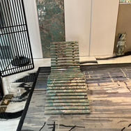 EN: Prestigious entrance foyer with marble cladding and aluminum honeycomb stone panels
DE: Prestigeträchtiges Eingangsfoyer mit Marmorverkleidung und Steinpaneelen auf Aluminium-Wabenkern
ES: Vestíbulo de entrada prestigioso con revestimiento de mármol y paneles de piedra en panal de aluminio
IT: Foyer d’ingresso prestigioso con rivestimento in marmo e pannelli in pietra su nido d’ape in alluminio
FR: Hall d’entrée prestigieux avec revêtement en marbre et panneaux de pierre sur nid d’abeilles en aluminium
AR: مدخل مرموق بكسوة رخامية وألواح حجرية على قلب من الألمنيوم بخاصية خلية النحل
RU: Престижное парадное фойе с мраморной облицовкой и каменными панелями на алюминиевом сотопласте