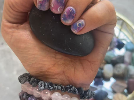 Nurturing Your Well-being: A Personalised Approach to Crystal Healing