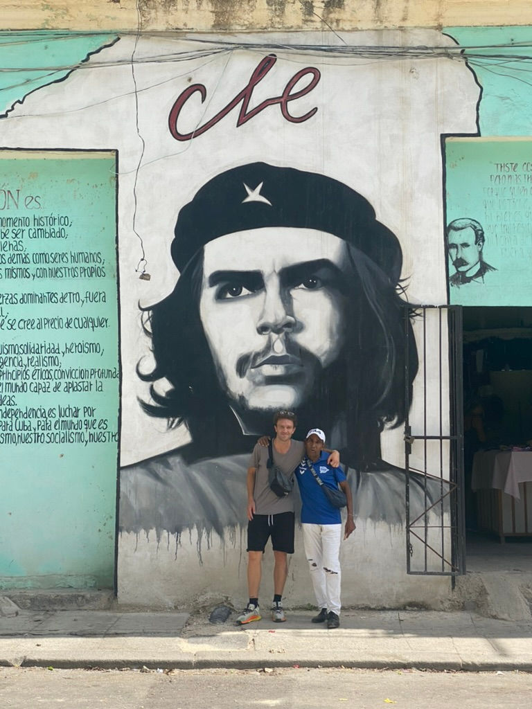 Murales de la Revoluciòn Cubana