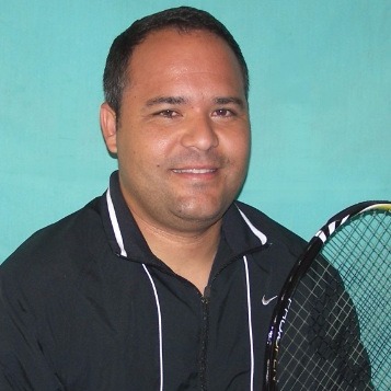 Gill Acosta