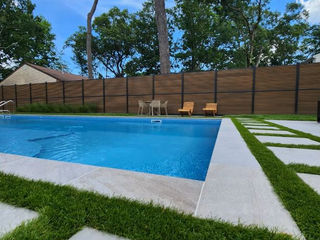 QueFence - Residential Two-Tone Composite Fence