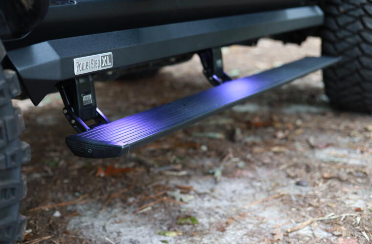 Thumbnail: 2020-2023 Silverado 2500HD Crew Cab AMP POWERSTEP RUNNING BOARD